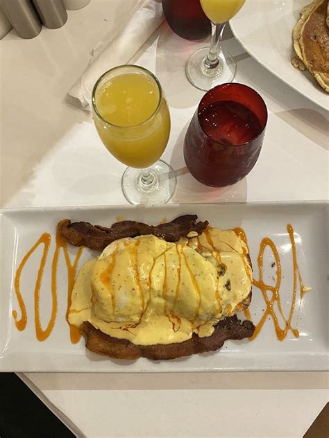 Caramel Eggs Benedict