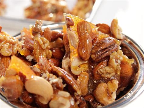 Caramel Nuts Recipe