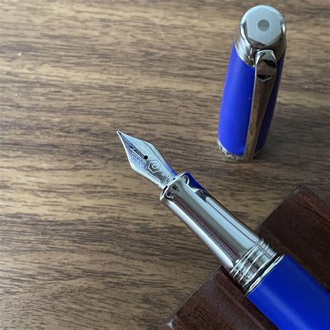 caran d'ache leman fountain pen review