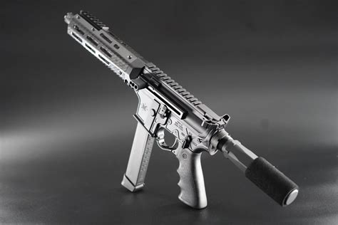 CARBON ARMS AR-15 M16 CARBON FEATHER HANDGUARD Sinclair Intl