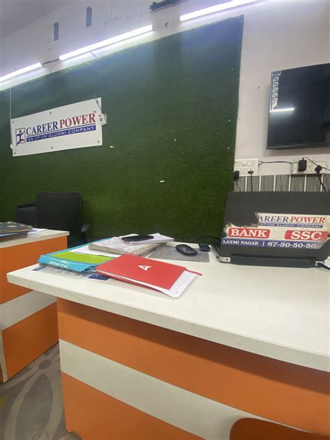 Career Network Zone Laxmi Nagar