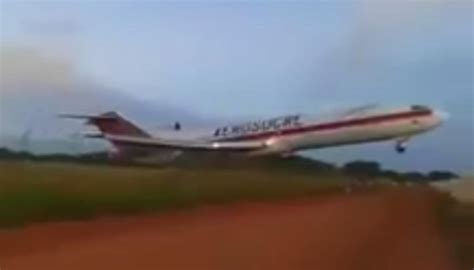 cargo plane crash colombia