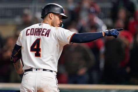 carlos correa contract status