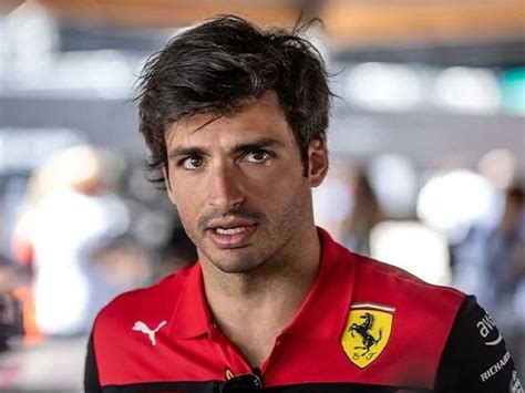 carlos sainz contract ferrari