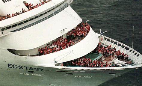 carnival cruise line disaster