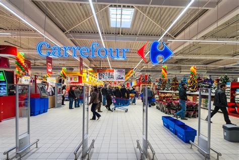 carrefour hypermarket near me opening hours