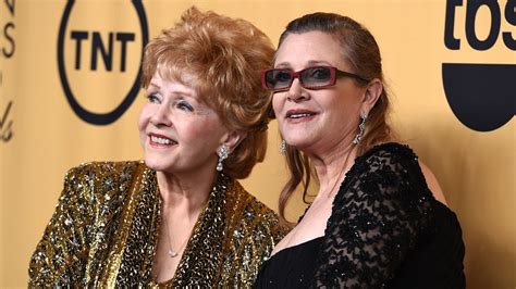 carrie fisher and mom death