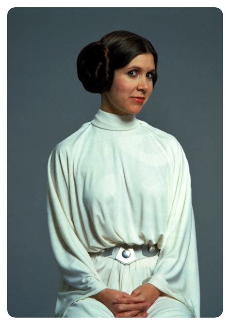 carrie fisher leia outfit