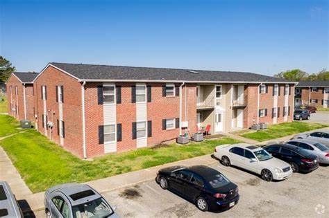 carson square apartments