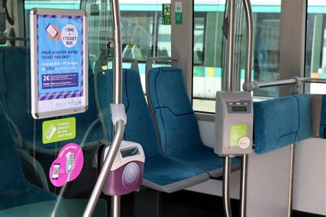 Ilustración de Icono De Boleto Viaje Autobús y más Vectores Libres de