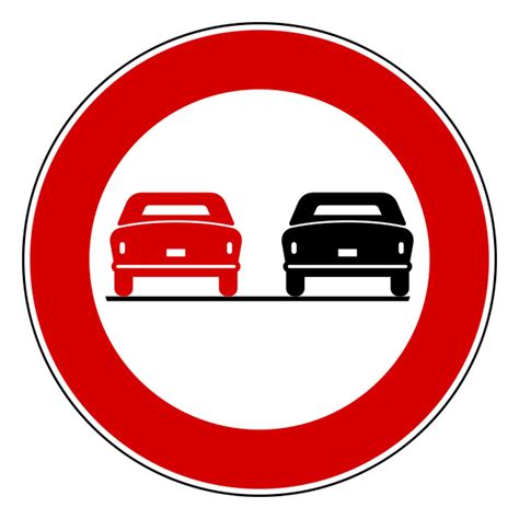 cartello stradale divieto di sorpasso