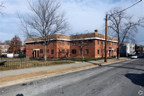 Carver Apts Dc