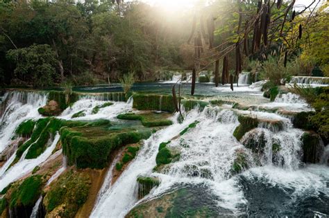 Discover the Majestic Cascada El Meco: A Hidden Waterfall Paradise