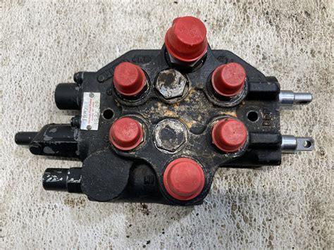 Case 1840 Auxiliary Control Valve