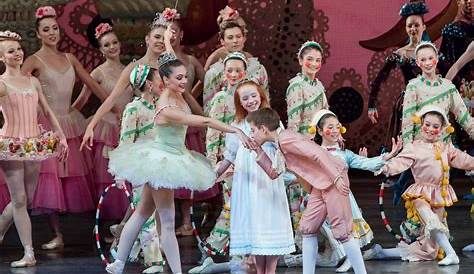 Casse Noisette Histoire Resume Ballet De L Opera National De Kiev De L Opera National De Russie
