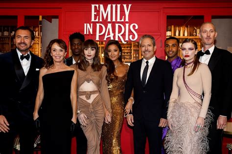 cast emily in paris