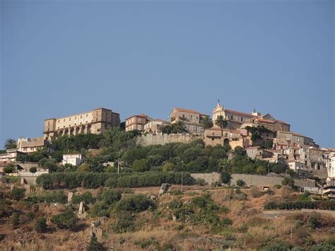 castello ruffo di nicotera