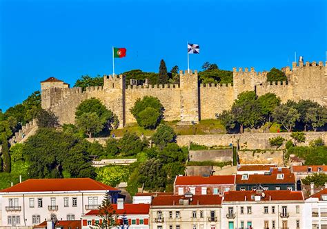 castelo de sao jorge lisbon portugal