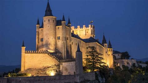 castillos medievales en barcelona