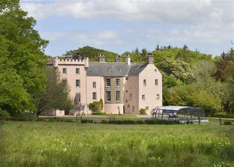 castles for sale in aberdeenshire