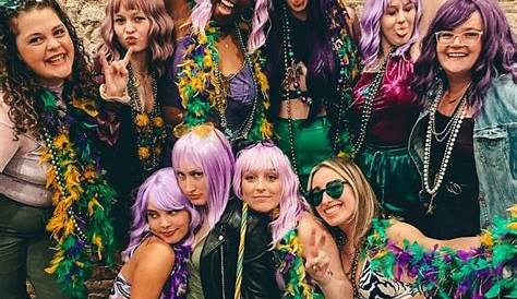 Casual Mardi Gras Outfit Ideas