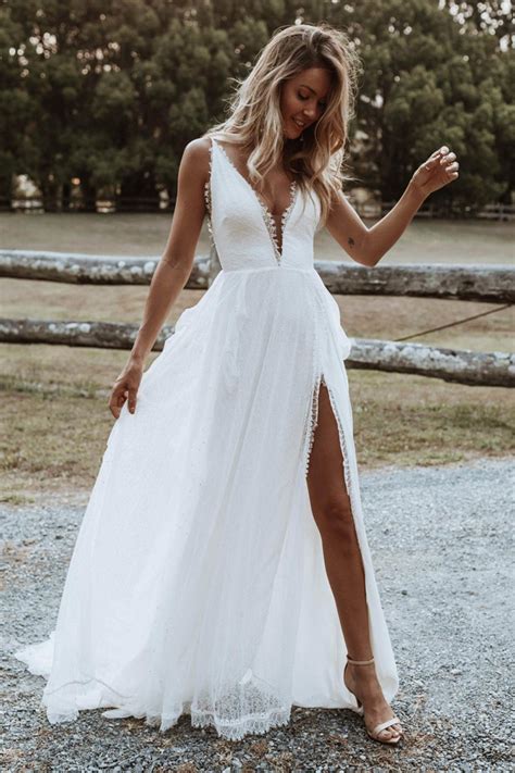 Casual wedding dresses for summer