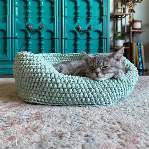 Cat Bed Crochet Free Pattern