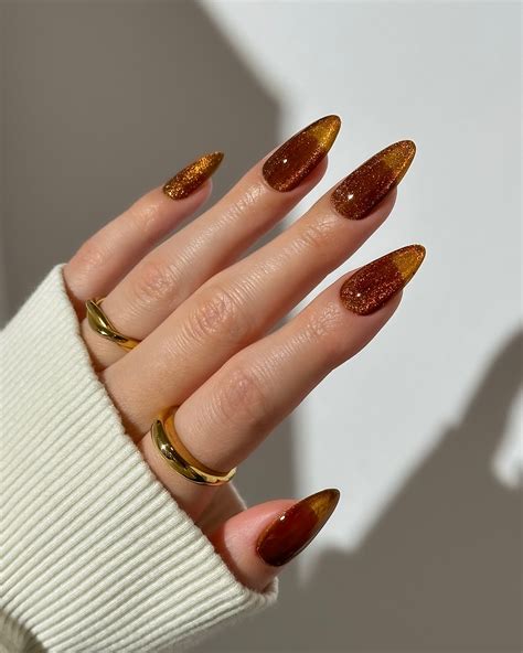 Cat Eye Nails Design Fall