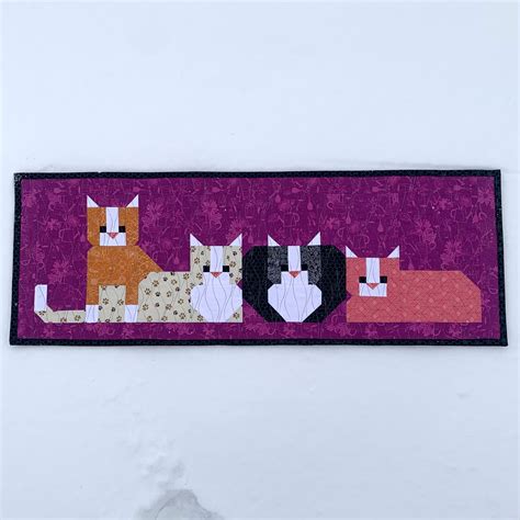 Cat Table Runner Pattern