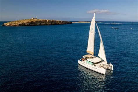 catamaran experience tips