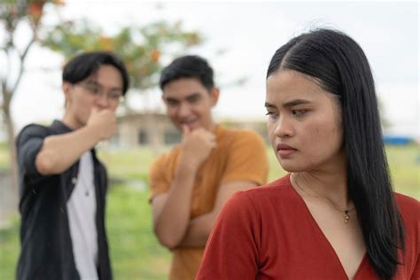 Rifka Annisa Budaya Catcalling (Pelecehan Seksual)