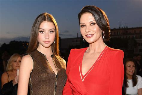 catherine zeta jones figli