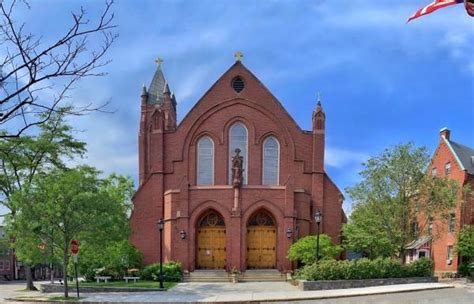 catholic church brookline ma