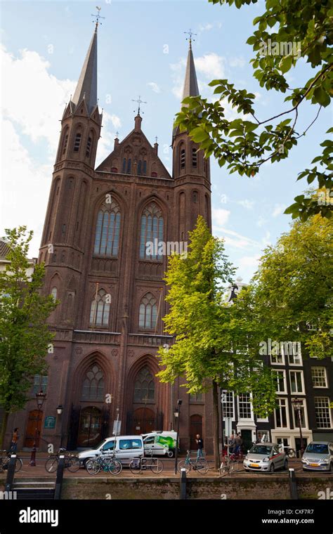 catholic churches in amsterdam netherlands