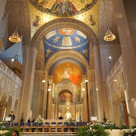 catholic mass basilica washington dc