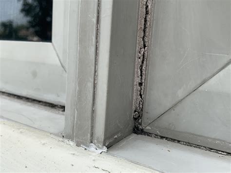 Caulking Windows Leak