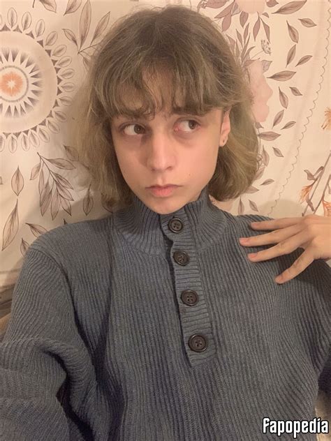 Who is Timothee Stans Fans Dating? Love Life Update 2026