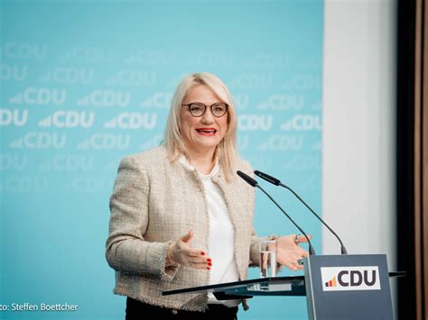 Deutschlandtrend Mehrheit der CDUAnhänger will den Mindestlohn WELT