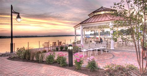Discover the Ultimate Gourmet Experience at Cedar Lake Restaurants
