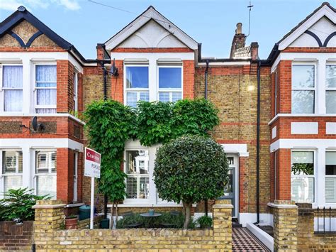 Cedar Road Teddington