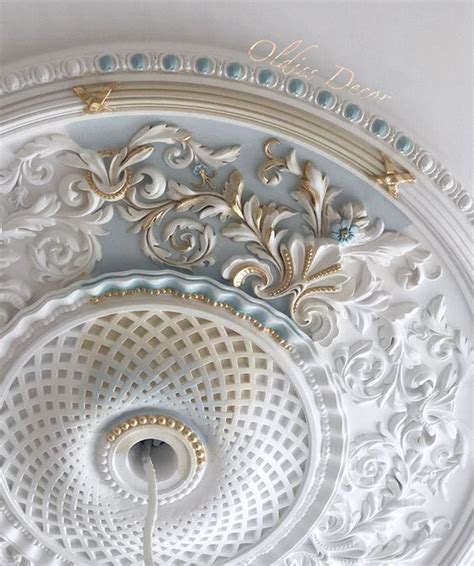 Ceiling Pop Fan Box Design