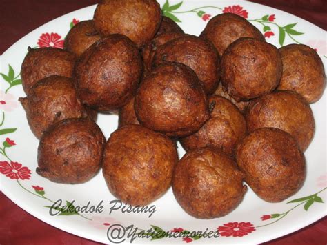 Cekodok Pisang Yang Sedap Dan Mudah