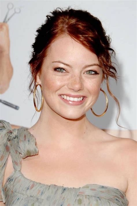 celebrities with freckles