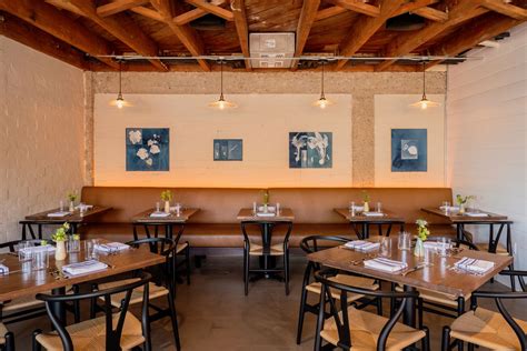 Unlock the Secrets of the Cellar Hand: A Wine Lover's Guide