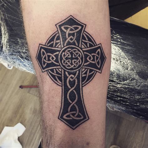 Cool Celtic Cross Half Sleeve Tattoo Designs References