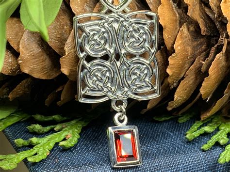 Celtic Crystal Designs