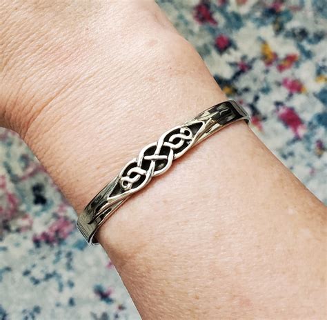 Celtic Knot Cuff Design