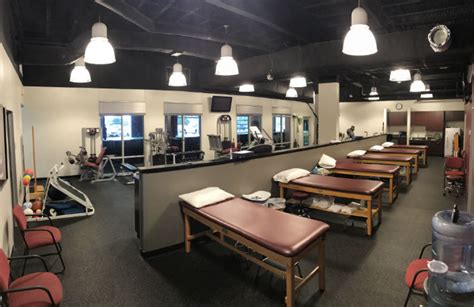 Ortho Physical Therapist Sports Medicine and Rehab Central