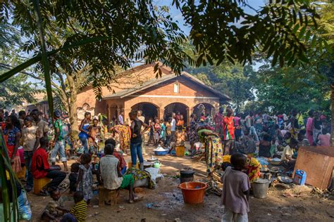 central african republic living conditions