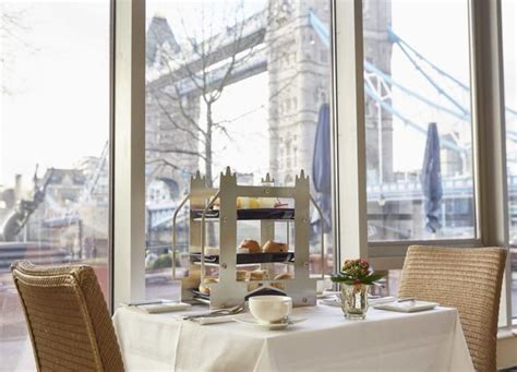 central london hotels with breakfast included